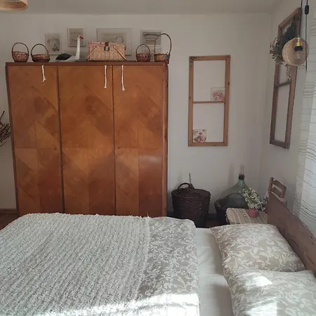 Lipowe Siedlisko Holiday home *